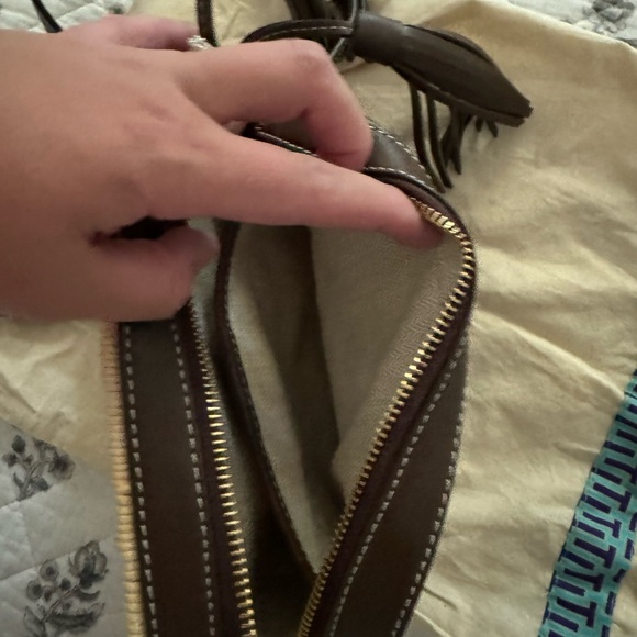 Tory Burch Crossbody Bag - Picture 3 of 6